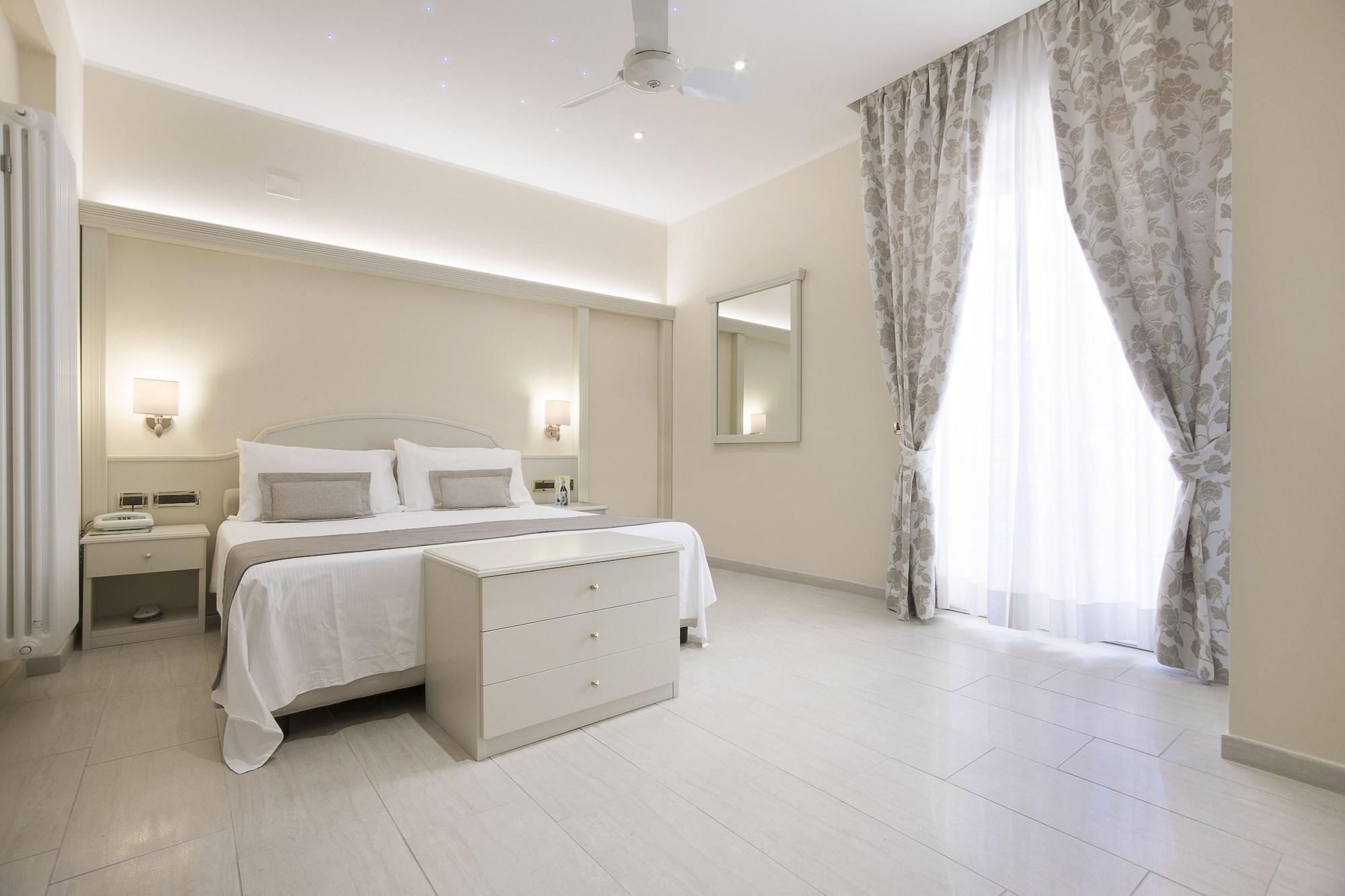 אלסיו Hotel Ristorante Toscana מראה חיצוני תמונה