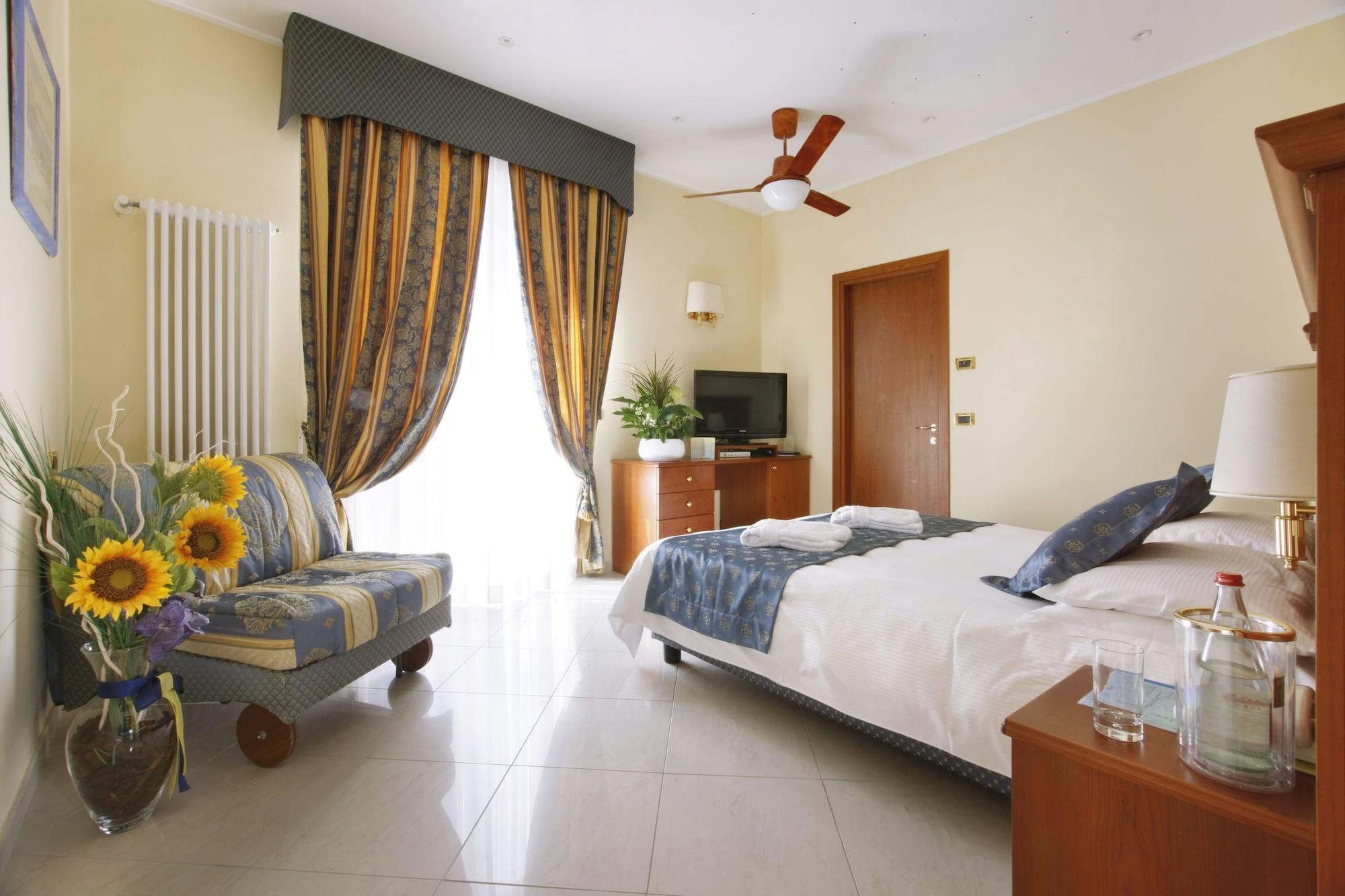 אלסיו Hotel Ristorante Toscana מראה חיצוני תמונה