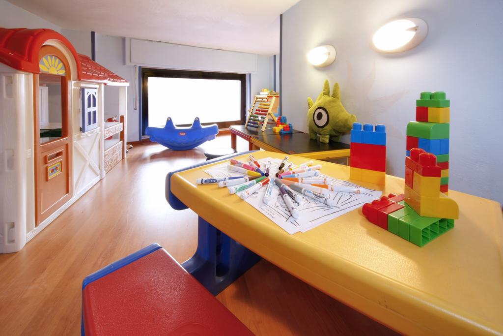 אלסיו Hotel Ristorante Toscana מראה חיצוני תמונה